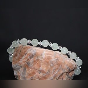 Green aventurine and Czech crystal bracelet